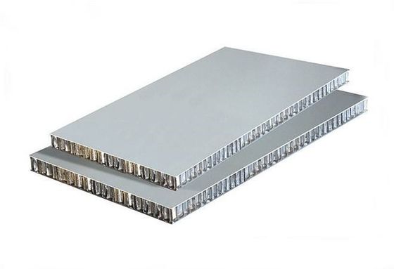 Izolowany aluminiowy panel o strukturze plastra miodu 1500x6000mm
