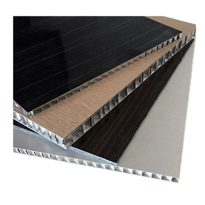 Ognioodporne lekkie aluminiowe panele warstwowe o strukturze plastra miodu Otwarta krawędź